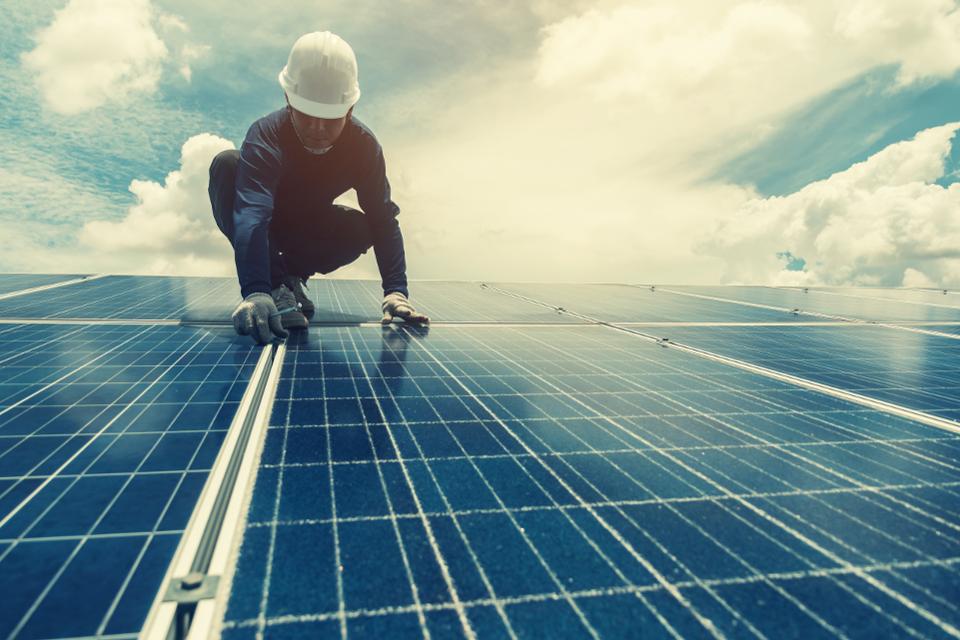 Three Reasons Why Builders Should Be Considering Solar Power